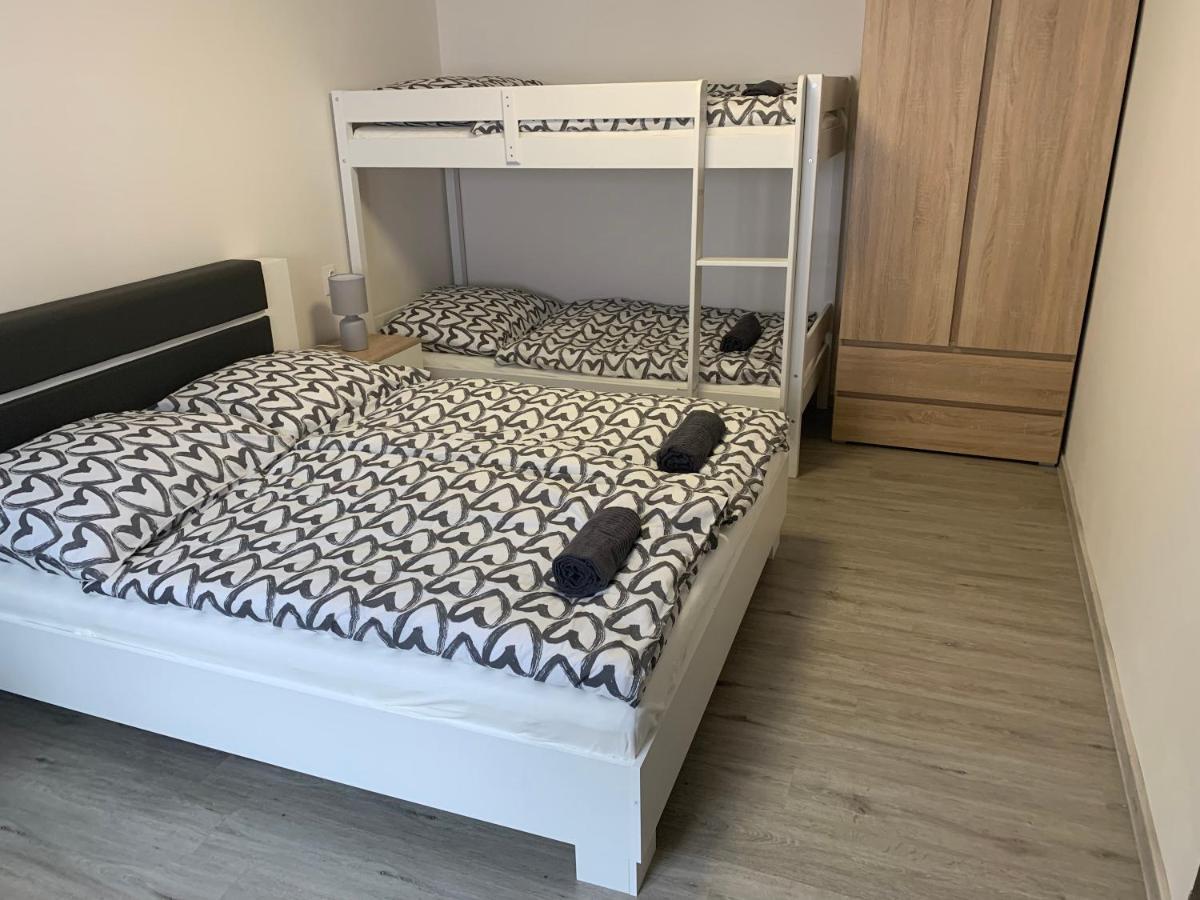 Apartman U Drahotu Pernink Екстер'єр фото